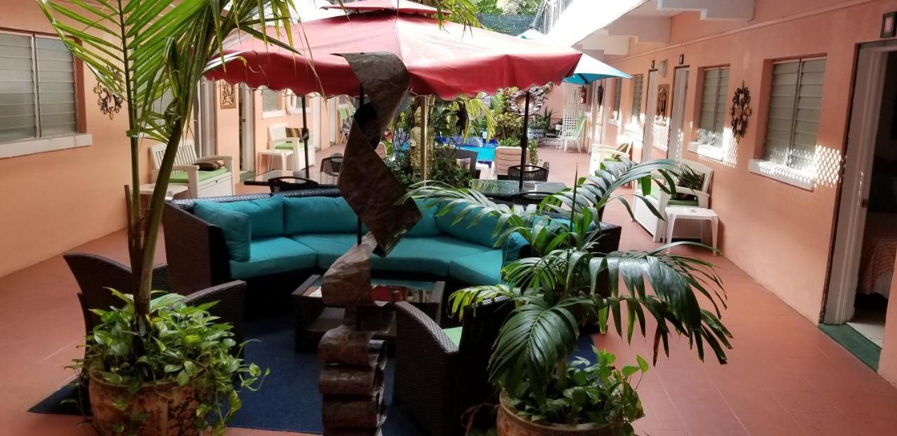Towne Hotel Νασάου Εξωτερικό φωτογραφία