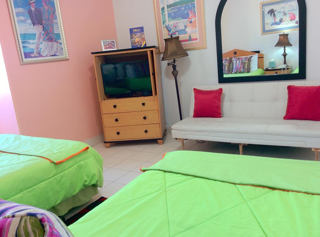 Towne Hotel Νασάου Εξωτερικό φωτογραφία